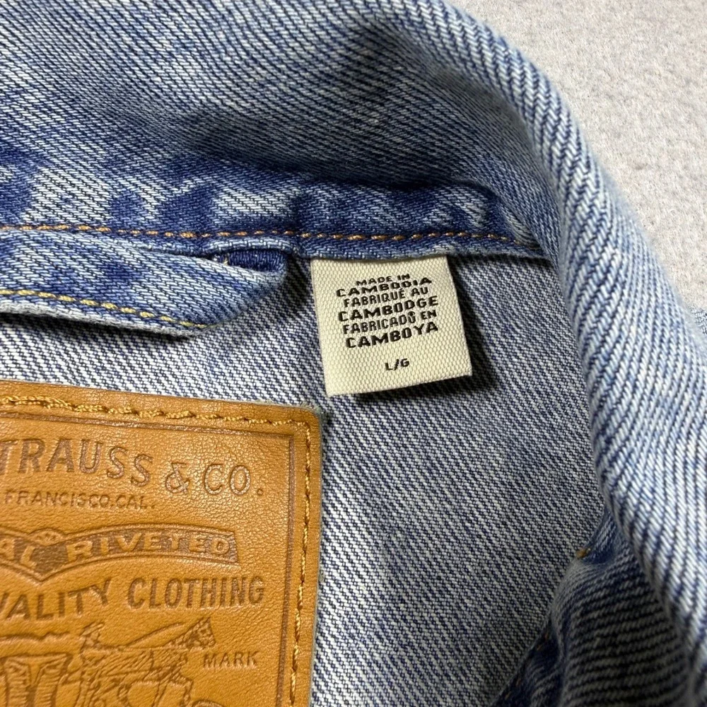 Levis Mens Denim Trucker Vest Light Wash Blue Be Free Cross Patch Large